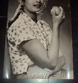 Vintage Bollywood Black & White POSTER of Actress NUTAN RARE COLLECTIBLE